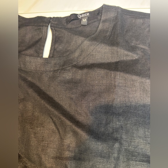 Quince Black 100% European Linen Tank - Picture 5 of 8